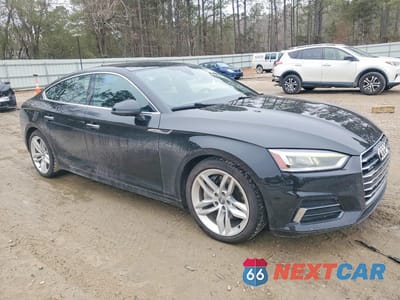 Czwarte zdjęcie samochodu z boku: 2019 AUDI A5 PREMIUM VIN:WAUANCF59KA024494 - miniatura