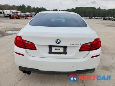 Zdjęcie 6 z 11 samochodu: 2016 BMW 528 I VIN:WBA5A5C51GG348914 - miniatura