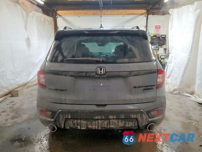 Zdjęcie 6 z 12 samochodu: 2024 HONDA PASSPORT BLACK EDITION VIN:5FNYF8H81RB023120 - miniatura