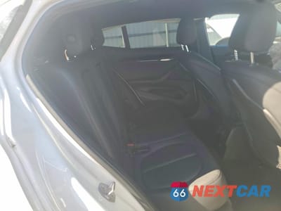 Zdjęcie 11 z 14 samochodu: 2018 BMW X2 SDRIVE28I VIN:WBXYJ3C37JEJ75604 - miniatura