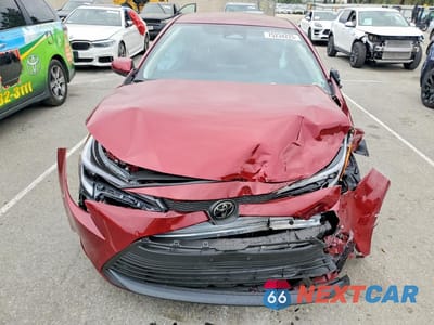 Piąte zdjęcie samochodu w środku: 2026 TOYOTA COROLLA HYBRID LE VIN:JTDBCMFE3T3124891 - miniatura