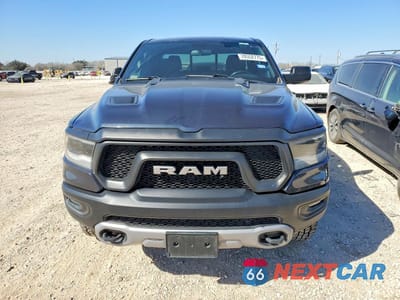 Piąte zdjęcie samochodu w środku: 2020 RAM 1500 REBEL VIN:1C6SRFET5LN254273 - miniatura