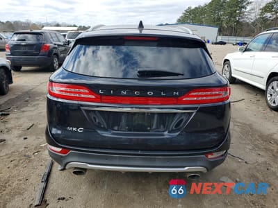 Zdjęcie 6 z 13 samochodu: 2019 LINCOLN MKC VIN:5LMCJ1D98KUL07008 - miniatura
