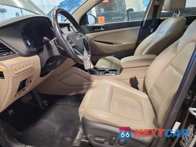 Zdjęcie 7 z 12 samochodu: 2017 HYUNDAI TUCSON LIMITED VIN:KM8J3CA27HU276799 - miniatura