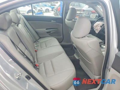 Zdjęcie 10 z 12 samochodu: 2010 HONDA ACCORD EXL VIN:1HGCP2F8XAA046966 - miniatura