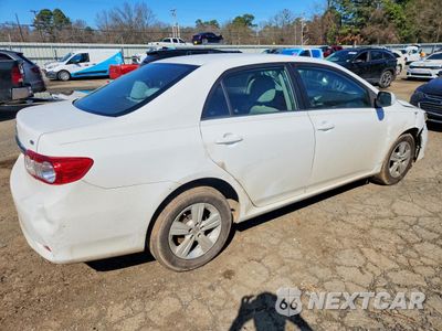 Trzecie zdjęcie samochodu z tyłu: 2011 TOYOTA COROLLA BASE VIN:2T1BU4EE0BC752931 - miniatura