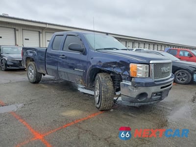 Czwarte zdjęcie samochodu z boku: 2009 GMC SIERRA C1500 SLE VIN:2GTEC290191132715 - miniatura