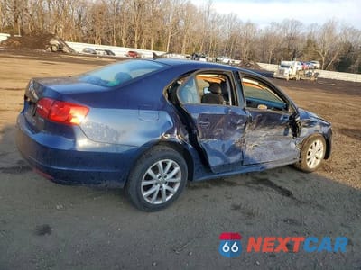 Trzecie zdjęcie samochodu z tyłu: 2012 VOLKSWAGEN JETTA VIN:3VWDP7AJ2CM452026 - miniatura