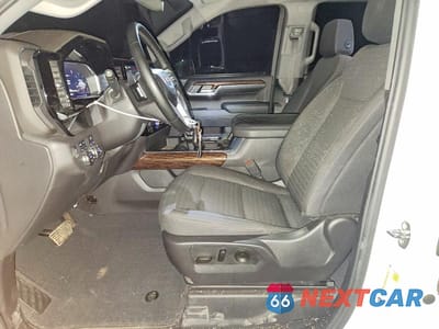 Zdjęcie 7 z 12 samochodu: 2024 GMC SIERRA K1500 ELEVATION VIN:3GTUUCED6RG372034 - miniatura