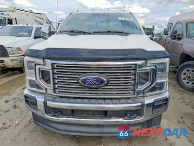Piąte zdjęcie samochodu w środku: 2022 FORD F350 SUPER DUTY VIN:1FT8W3DT0NEF73675 - miniatura