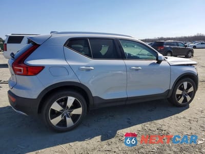 Trzecie zdjęcie samochodu z tyłu: 2020 VOLVO XC40 T5 MOMENTUM VIN:YV4162UK8L2237576 - miniatura
