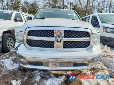 Piąte zdjęcie samochodu w środku: 2017 RAM 1500 ST VIN:3C6JR6DTXHG706795 - miniatura