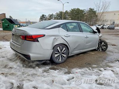 Trzecie zdjęcie samochodu z tyłu: 2021 NISSAN ALTIMA 2.5 SV VIN:1N4BL4DV7MN389957 - miniatura