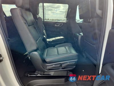 Zdjęcie 11 z 14 samochodu: 2024 CHEVROLET SUBURBAN K1500 HIGH COUNTRY VIN:1GNSKGKL4RR126736 - miniatura