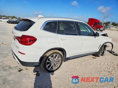 Trzecie zdjęcie samochodu z tyłu: 2019 BMW X3 XDRIVE30I VIN:5UXTR9C54KLD96449 - miniatura