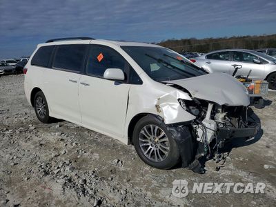 Czwarte zdjęcie samochodu z boku: 2019 TOYOTA SIENNA XLE VIN:5TDYZ3DC7KS998999 - miniatura