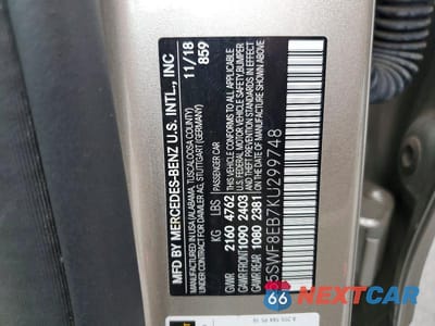 Zdjęcie 13 z 13 samochodu: 2019 MERCEDES-BENZ C 300 4MATIC VIN:55SWF8EB7KU299748 - miniatura