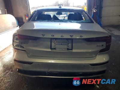 Zdjęcie 6 z 11 samochodu: 2024 VOLVO S60 CORE VIN:7JRL12TK0RG320122 - miniatura