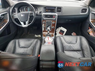 Zdjęcie 8 z 12 samochodu: 2014 VOLVO S60 T5 VIN:YV1612FH8E1288801 - miniatura