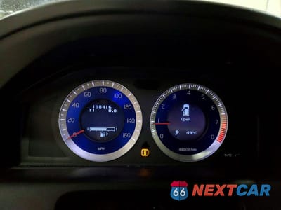 Zdjęcie 9 z 12 samochodu: 2011 VOLVO XC60 T6 VIN:YV4902DZ3B2143167 - miniatura