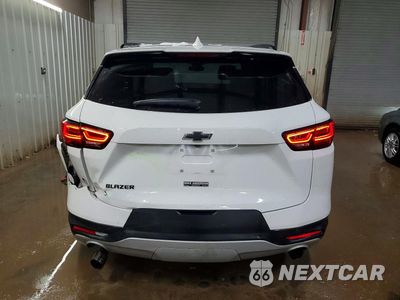 Zdjęcie 6 z 11 samochodu: 2023 CHEVROLET BLAZER 2LT VIN:3GNKBCR44PS229527 - miniatura
