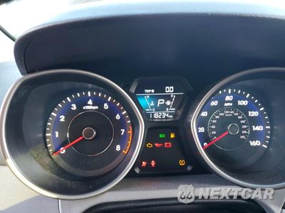 Zdjęcie 9 z 12 samochodu: 2014 HYUNDAI ELANTRA SE VIN:5NPDH4AE8EH514071 - miniatura