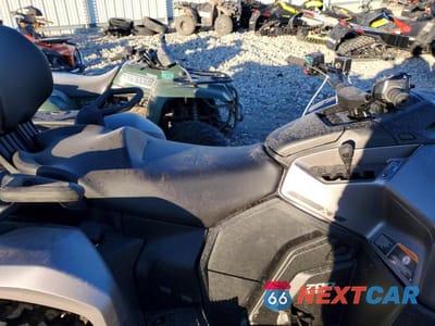 Piąte zdjęcie samochodu w środku: 2025 CAN-AM OUTLANDER - ATV VIN:3JB3PA544SJ004518 - miniatura