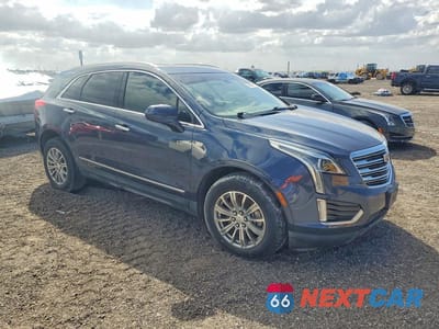 Czwarte zdjęcie samochodu z boku: 2018 CADILLAC XT5 LUXURY VIN:1GYKNDRS2JZ248859 - miniatura