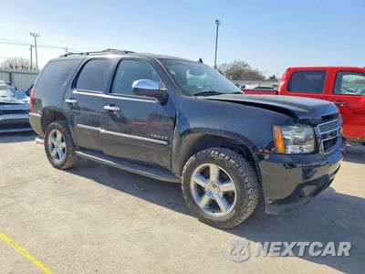 Czwarte zdjęcie samochodu z boku: 2013 CHEVROLET TAHOE VIN:1GNSCCE00DR101249 - miniatura