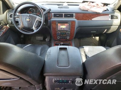 Zdjęcie 8 z 11 samochodu: 2013 CHEVROLET TAHOE VIN:1GNSCCE00DR101249 - miniatura