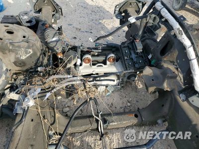 Zdjęcie 8 z 12 samochodu: 2019 CHEVROLET SILVERADO C1500 LTZ VIN:1GCPWEED8KZ102487 - miniatura
