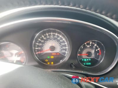 Zdjęcie 9 z 12 samochodu: 2013 CHRYSLER 200 VIN:1C3CCBBB2DN684982 - miniatura