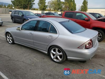 Drugie zdjęcie samochodu z przodu: 2005 MERCEDES-BENZ C 230K SPORT SEDAN VIN:WDBRF40J85F616991 - miniatura