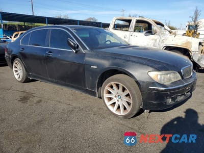 Czwarte zdjęcie samochodu z boku: 2006 BMW 750 LI VIN:WBAHN83576DT60262 - miniatura