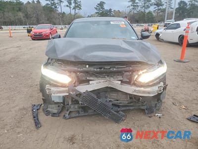 Piąte zdjęcie samochodu w środku: 2019 HONDA ACCORD SPORT VIN:1HGCV1F33KA177453 - miniatura