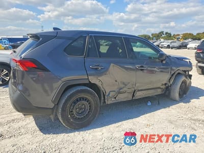Trzecie zdjęcie samochodu z tyłu: 2024 TOYOTA RAV4 LE VIN:2T3H1RFV2RC278531 - miniatura