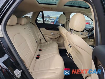 Zdjęcie 10 z 11 samochodu: 2017 MERCEDES-BENZ GLC 300 4MATIC VIN:WDC0G4KB6HF262707 - miniatura