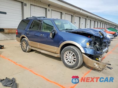 Czwarte zdjęcie samochodu z boku: 2014 FORD EXPEDITION XLT VIN:1FMJU1J56EEF56019 - miniatura