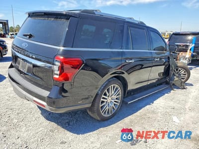 Trzecie zdjęcie samochodu z tyłu: 2022 FORD EXPEDITION LIMITED VIN:1FMJU1KT1NEA15361 - miniatura