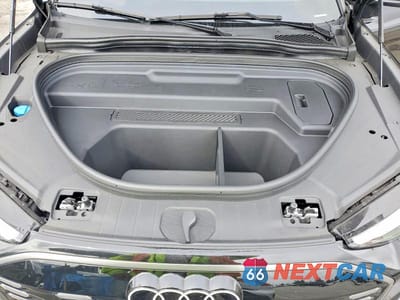 Zdjęcie 12 z 12 samochodu: 2025 AUDI Q6 E-TRON SPORTBACK PREMIUM VIN:WA1D4BGF1SA070691 - miniatura