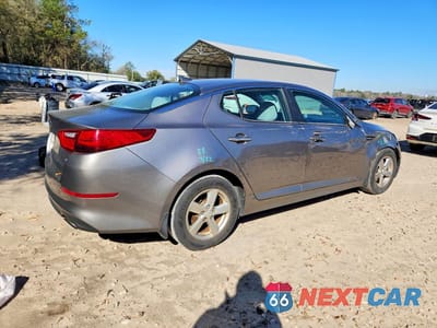 Trzecie zdjęcie samochodu z tyłu: 2015 KIA OPTIMA LX VIN:5XXGM4A72FG375370 - miniatura