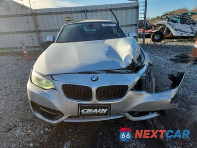 Piąte zdjęcie samochodu w środku: 2016 BMW 228 XI SULEV VIN:WBA1L9C54GV767271 - miniatura