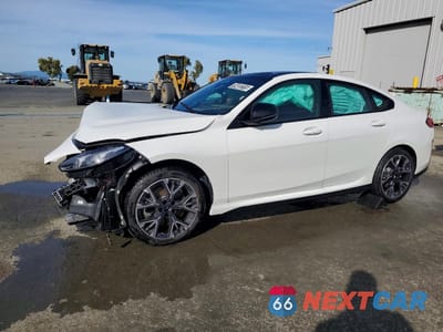 2026 BMW 228 WBA83GG00T7U74872 - główne zdjęcie licytacji z USA - miniatura