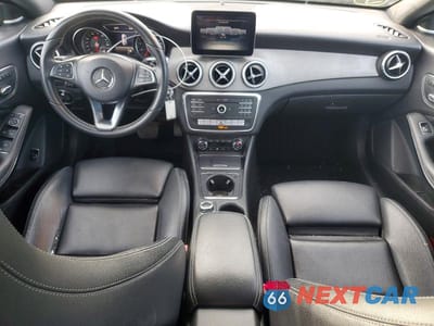 Zdjęcie 8 z 11 samochodu: 2017 MERCEDES-BENZ CLA 250 4MATIC VIN:WDDSJ4GB1HN468957 - miniatura