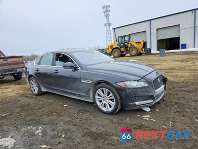 Czwarte zdjęcie samochodu z boku: 2017 JAGUAR XF PREMIUM VIN:SAJBD4BV5HCY31468 - miniatura