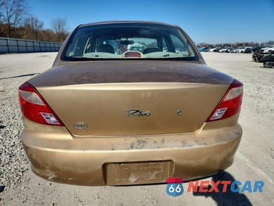 Zdjęcie 6 z 11 samochodu: 2001 KIA RIO VIN:KNADC123716015855 - miniatura