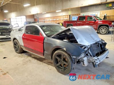 Czwarte zdjęcie samochodu z boku: 2013 FORD MUSTANG VIN:1ZVBP8AM9D5230078 - miniatura