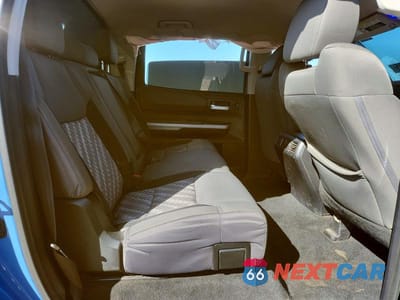 Zdjęcie 10 z 11 samochodu: 2019 TOYOTA TUNDRA SR5 VIN:5TFDY5F10KX796640 - miniatura