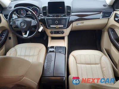 Zdjęcie 8 z 12 samochodu: 2017 MERCEDES-BENZ GLS 450 4MATIC VIN:4JGDF6EE6HA945558 - miniatura