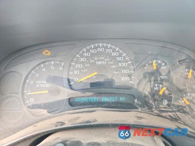 Zdjęcie 10 z 13 samochodu: 2005 CHEVROLET SILVERADO K2500 HEAVY DUTY VIN:1GCHK23UX5F894021 - miniatura